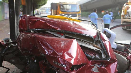 奔馳司機(jī)醉駕撞死祖孫兩人