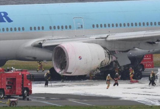 韓國客機(jī)起火已致62人死亡