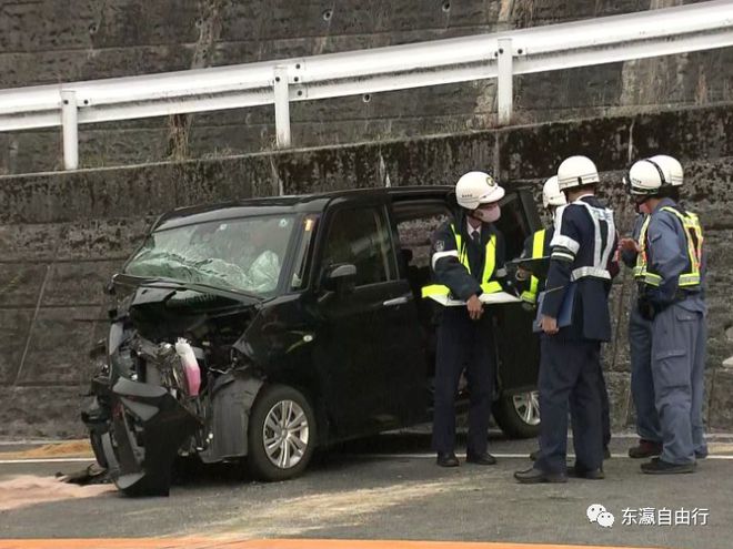 2名中國(guó)游客在日本被列車(chē)撞死