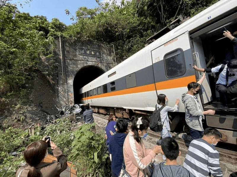 日本列車撞人事發(fā)地公認(rèn)危險